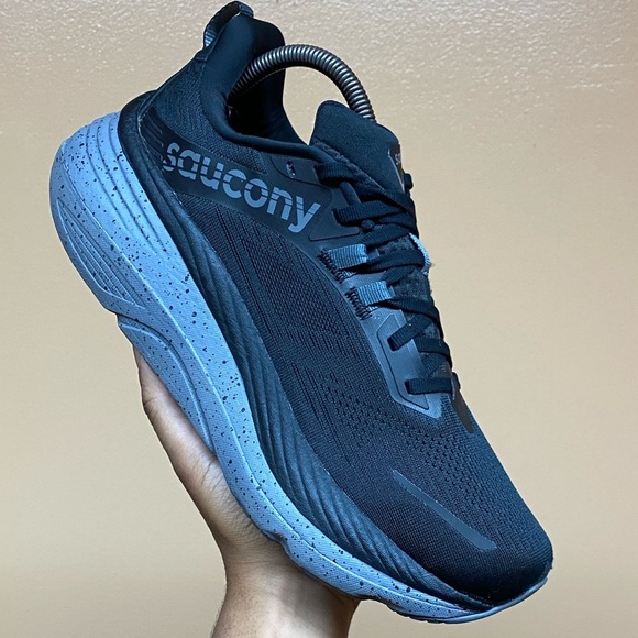 Saucony Hurricane 24 Men’s Running Sneakers Black Shadow Size 9.5 S20933-101 - Picture 10 of 16